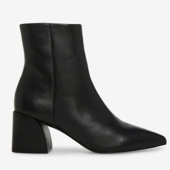 Steve Madden Shoes - NWT steve madden